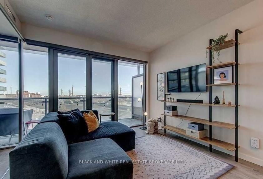 70 Distillery Lane, Unit 604 - Photo 2