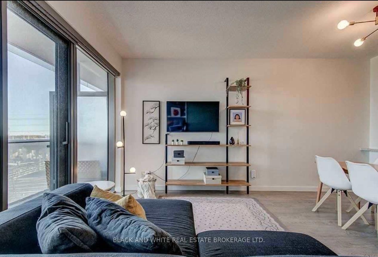 70 Distillery Lane, Unit 604 - Photo 4