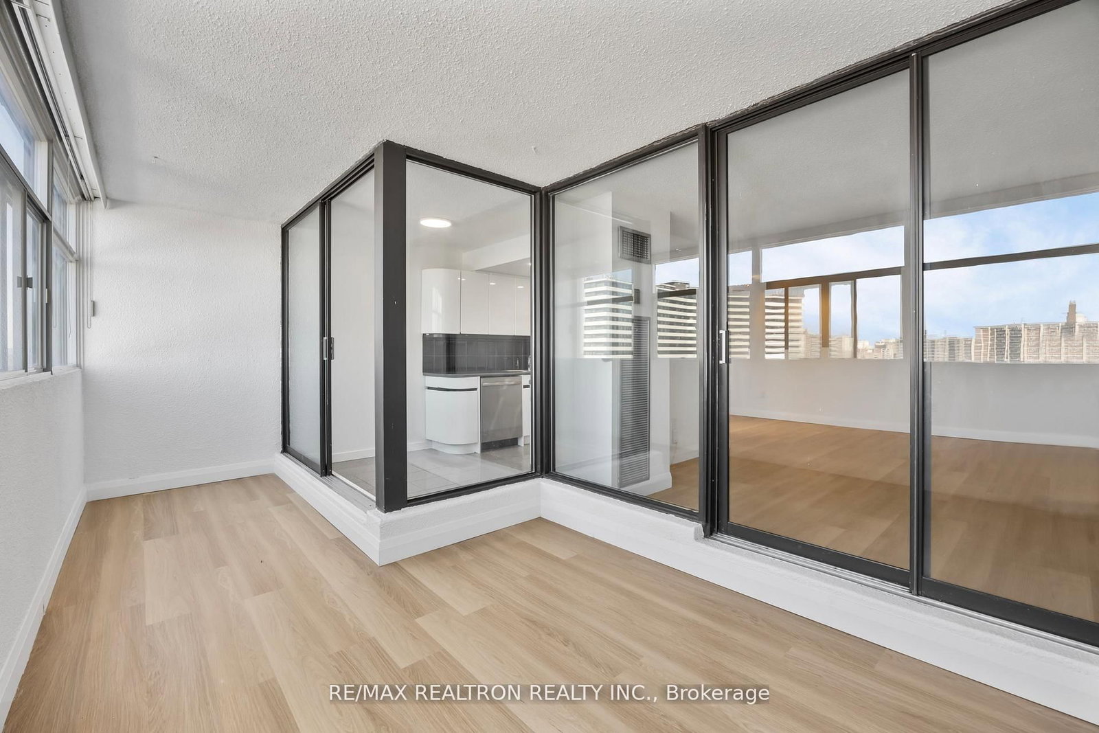 100 Antibes Drive, Unit 801 - Photo 6