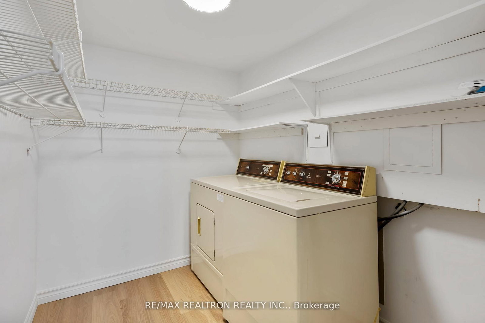 100 Antibes Drive, Unit 801 - Photo 9