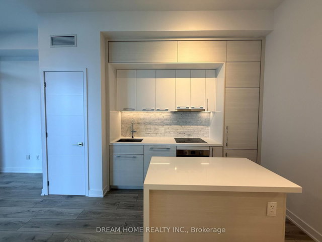 206 - 29 Green Trail Court