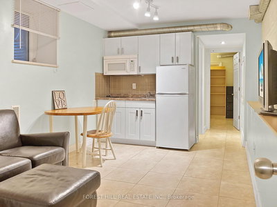 1B - 1491 Dundas St | Toronto | Image