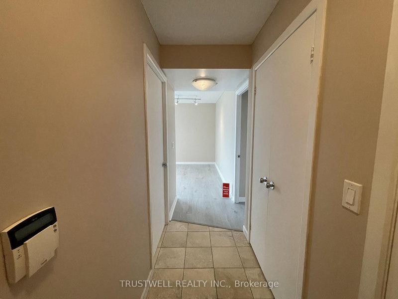 1905 - 8 Park Rd, Toronto, M4W 3S5 | Image 3
