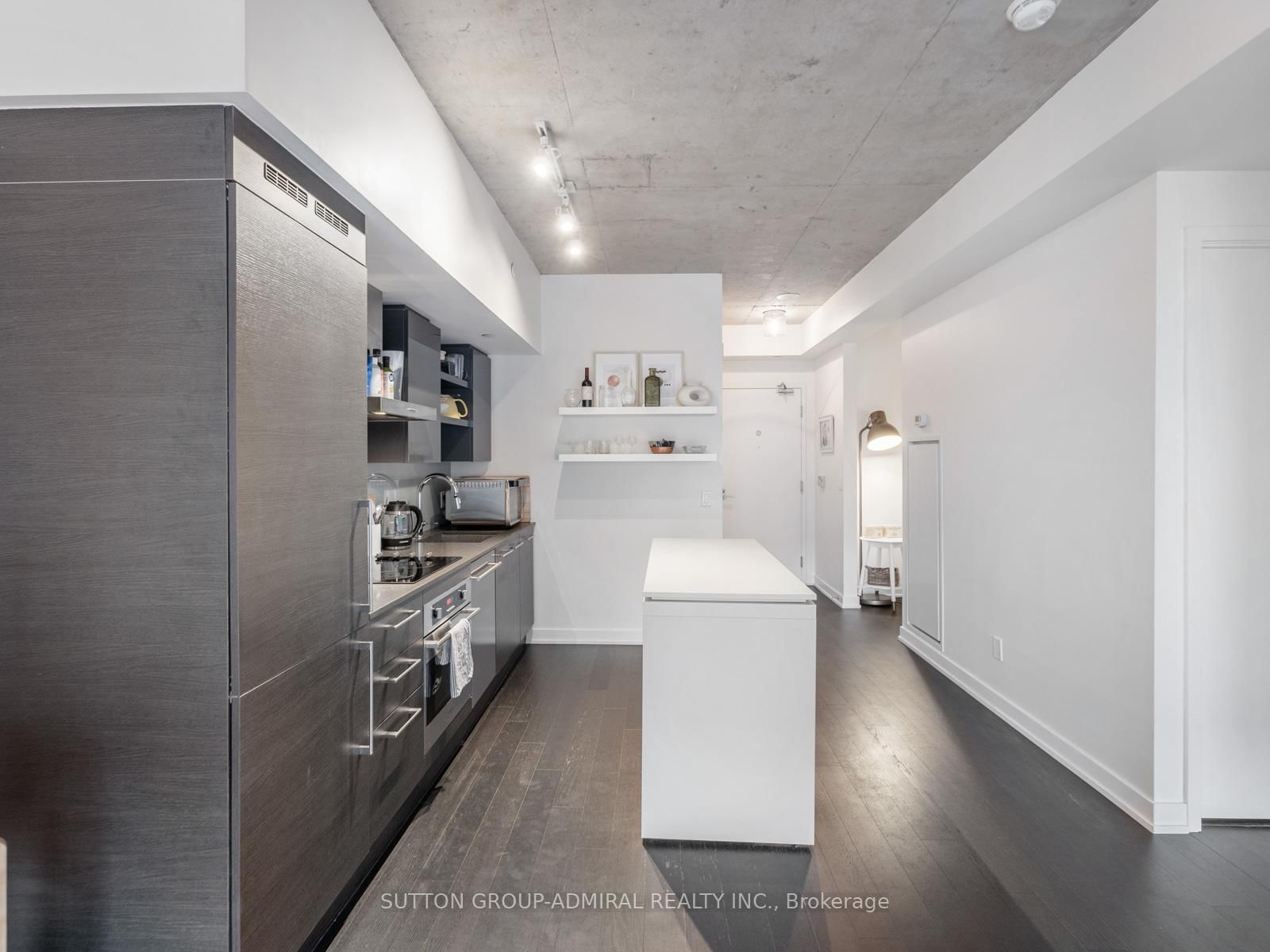 1030 King Street W, Unit LPH31 - Photo 11