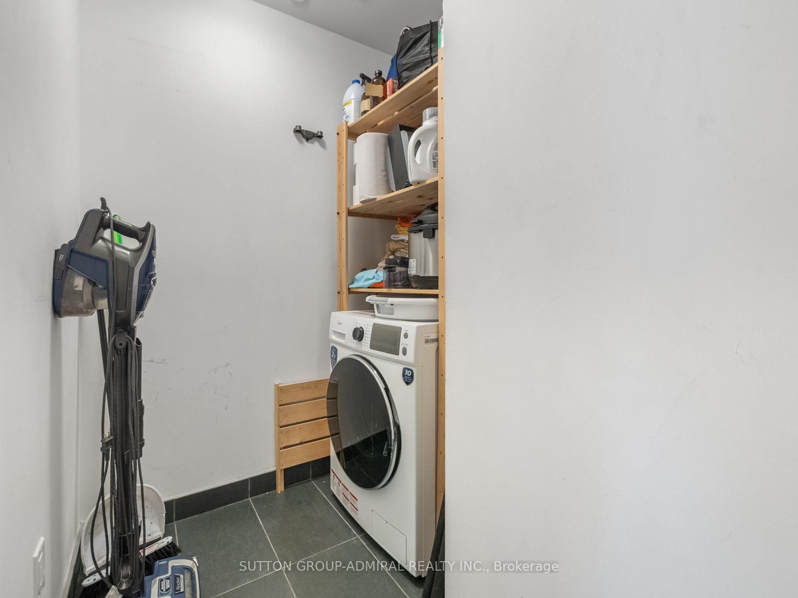 1030 King Street W, Unit LPH31 - Photo 24