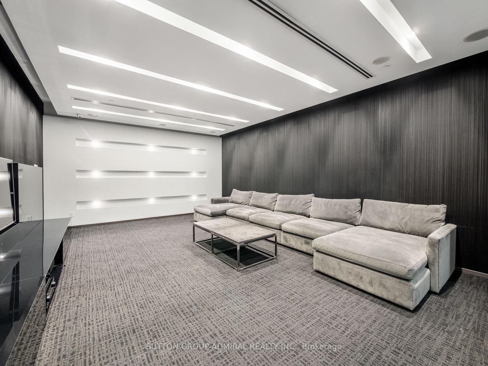 1030 King Street W, Unit LPH31 - Photo 31