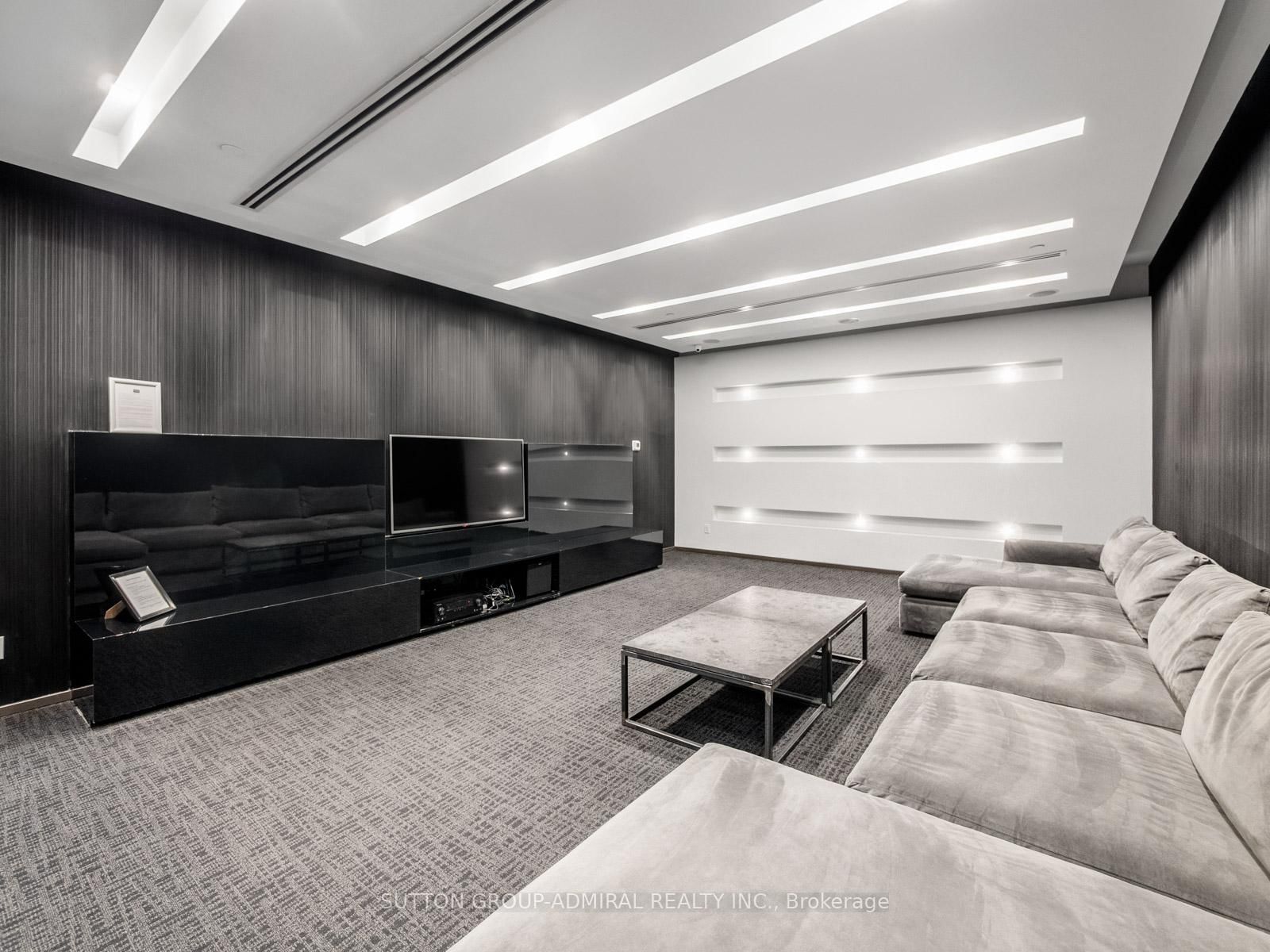 1030 King Street W, Unit LPH31 - Photo 32