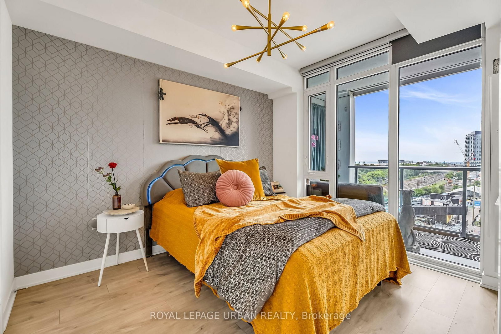 27 Bathurst Street, Unit 611 - Photo 16