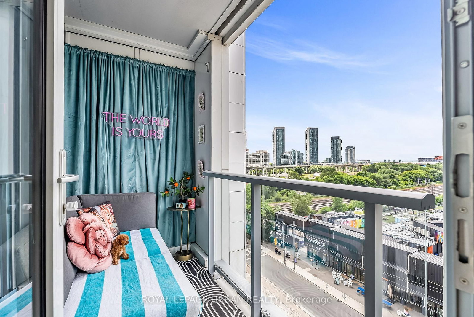 27 Bathurst Street, Unit 611 - Photo 24