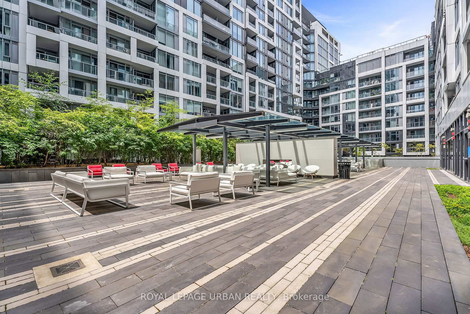 27 Bathurst Street, Unit 611 - Photo 33
