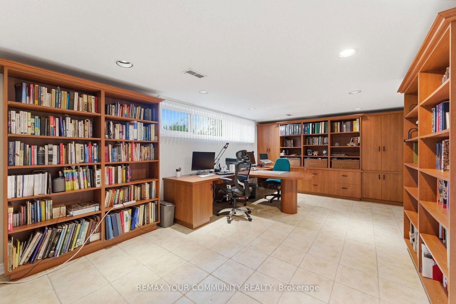 22 Marathon Crescent - Photo 31