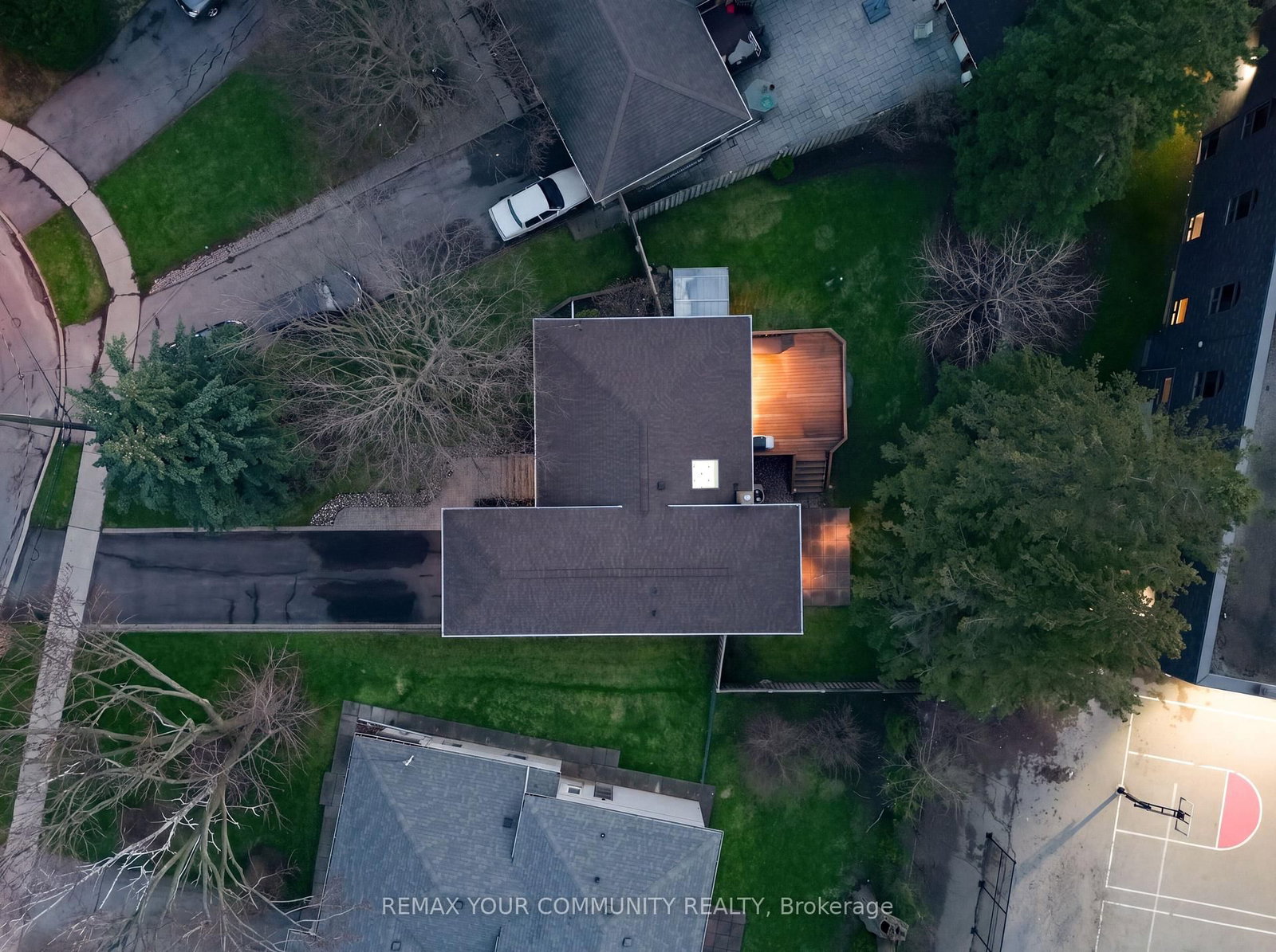 22 Marathon Crescent - Photo 46