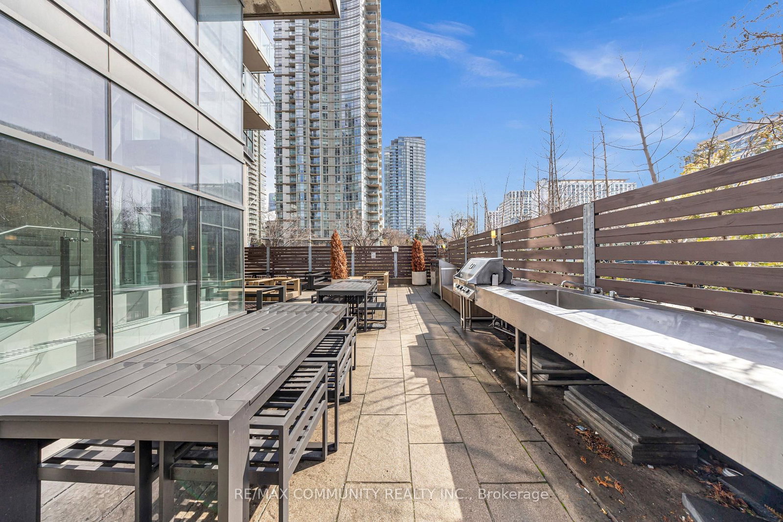 15 Brunel Court, Unit 321 - Photo 26