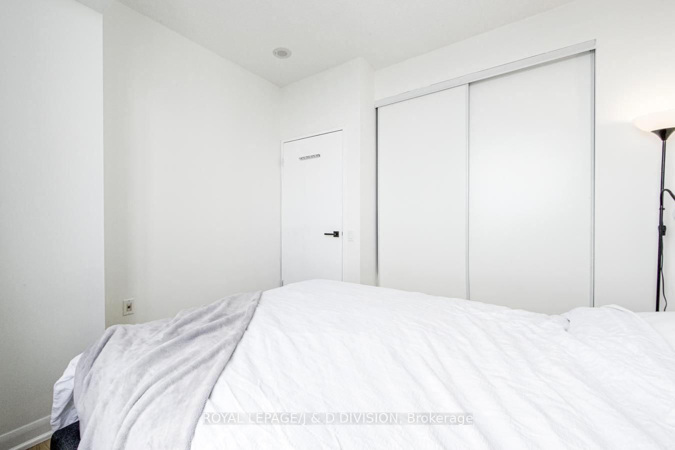 33 Sheppard Avenue E, Unit 3100 - Photo 14
