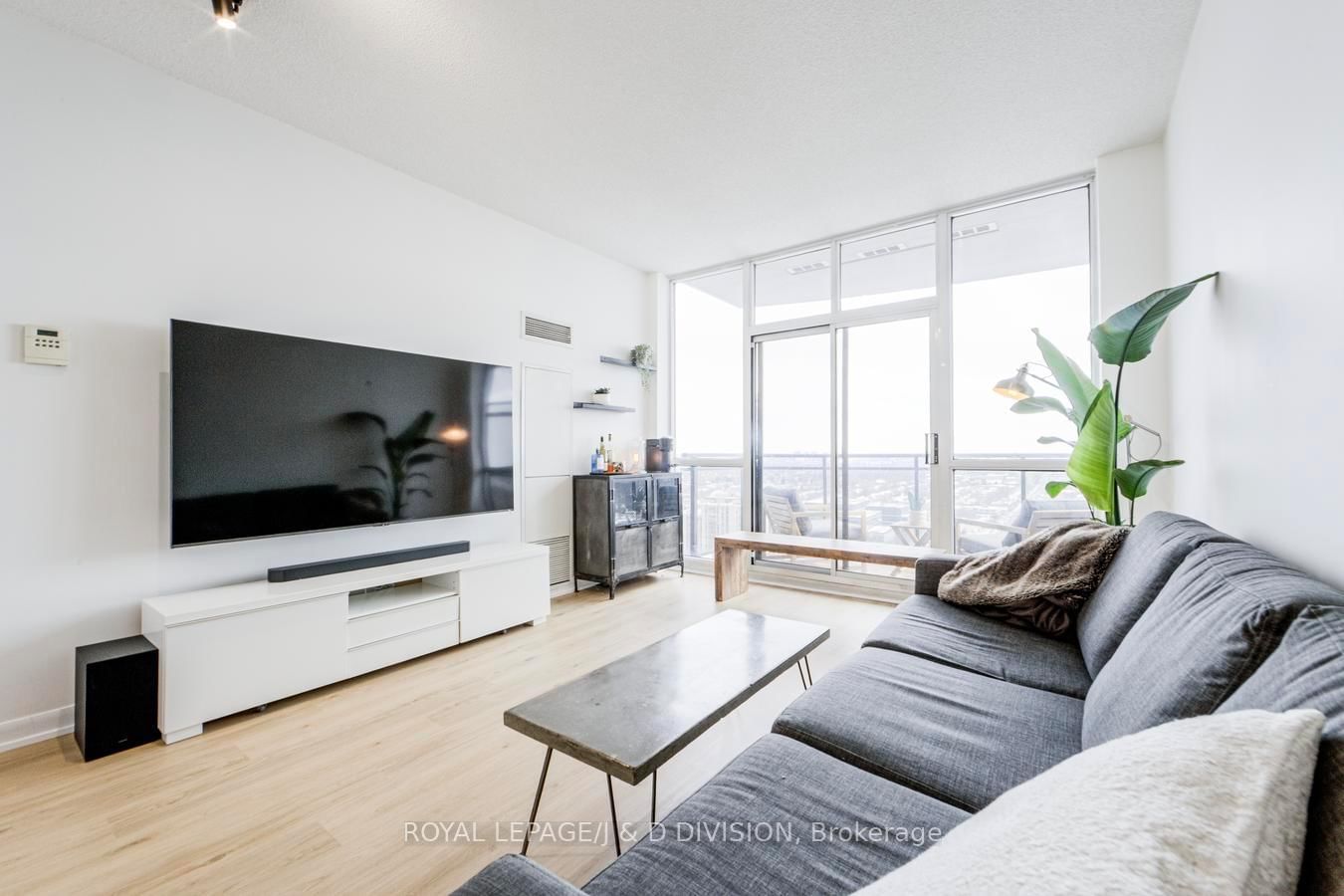 33 Sheppard Avenue E, Unit 3100 - Photo 7