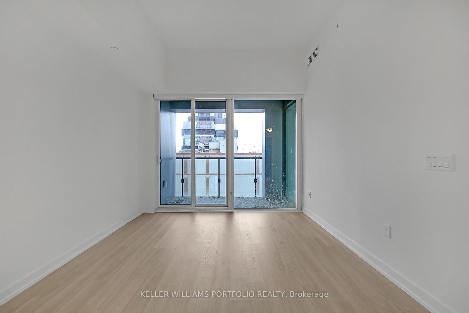 158 Front Street E, Unit 914 - Photo 10