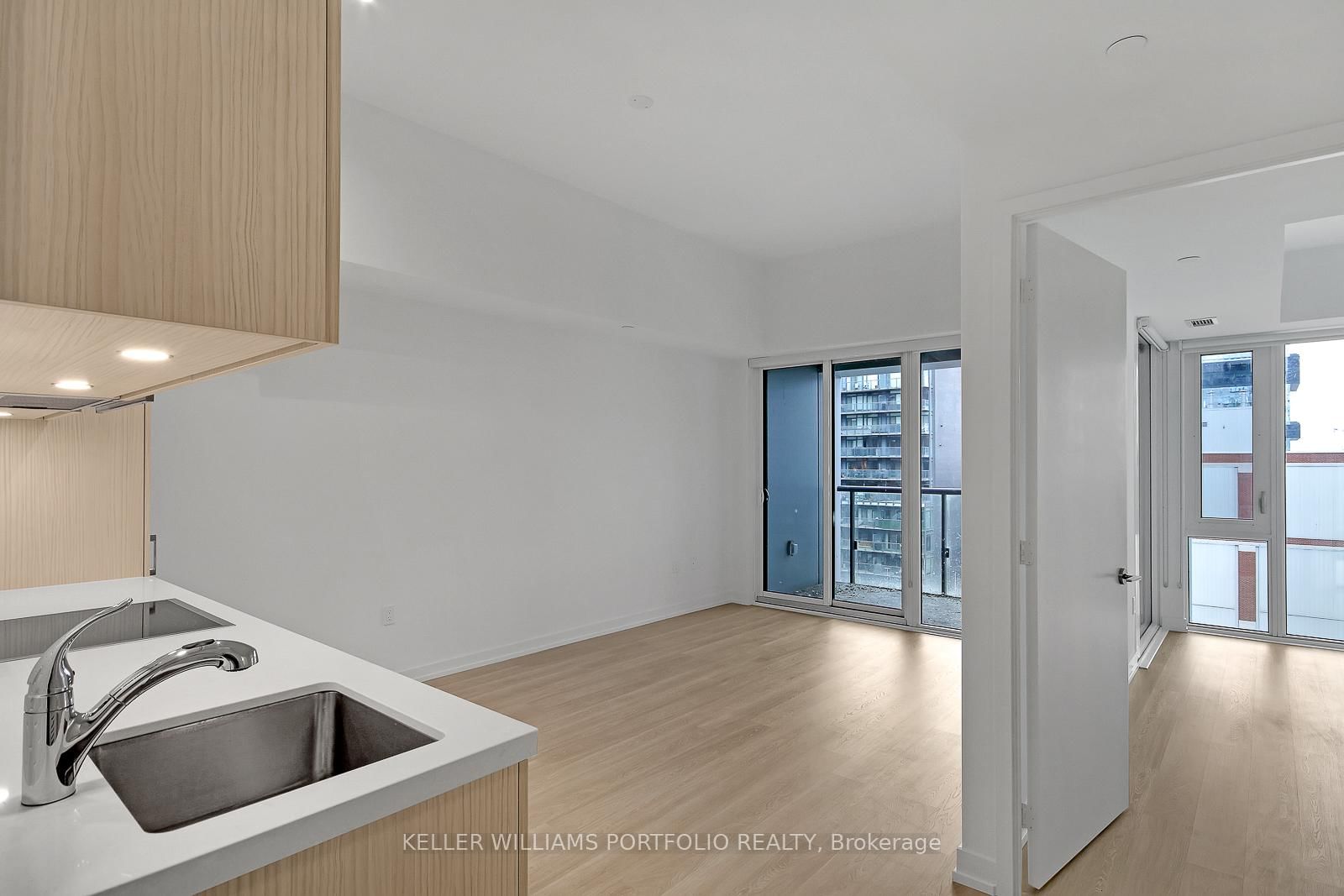 158 Front Street E, Unit 914 - Photo 7