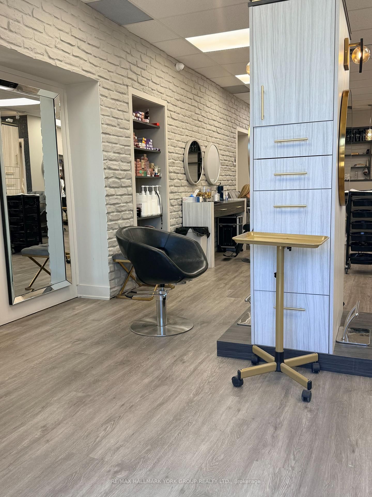 6166 Yonge Street, Unit #3-Chair - Photo 3