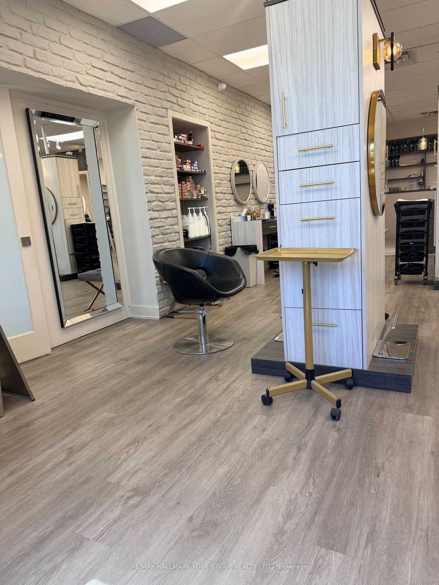 6166 Yonge Street, Unit #3-Chair - Photo 4