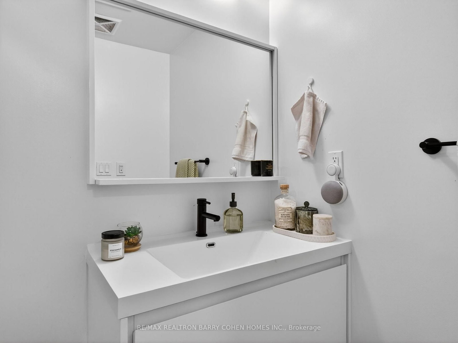 2 Augusta Avenue, Unit PH3 - Photo 17