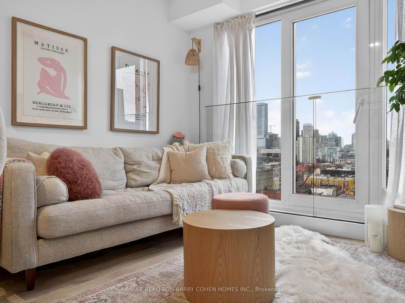 2 Augusta Avenue, Unit PH3 - Photo 8