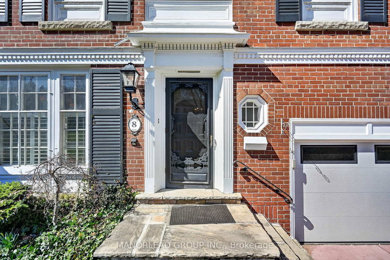 8 Killarney Rd, Toronto, M5P 1L8 | Image 3