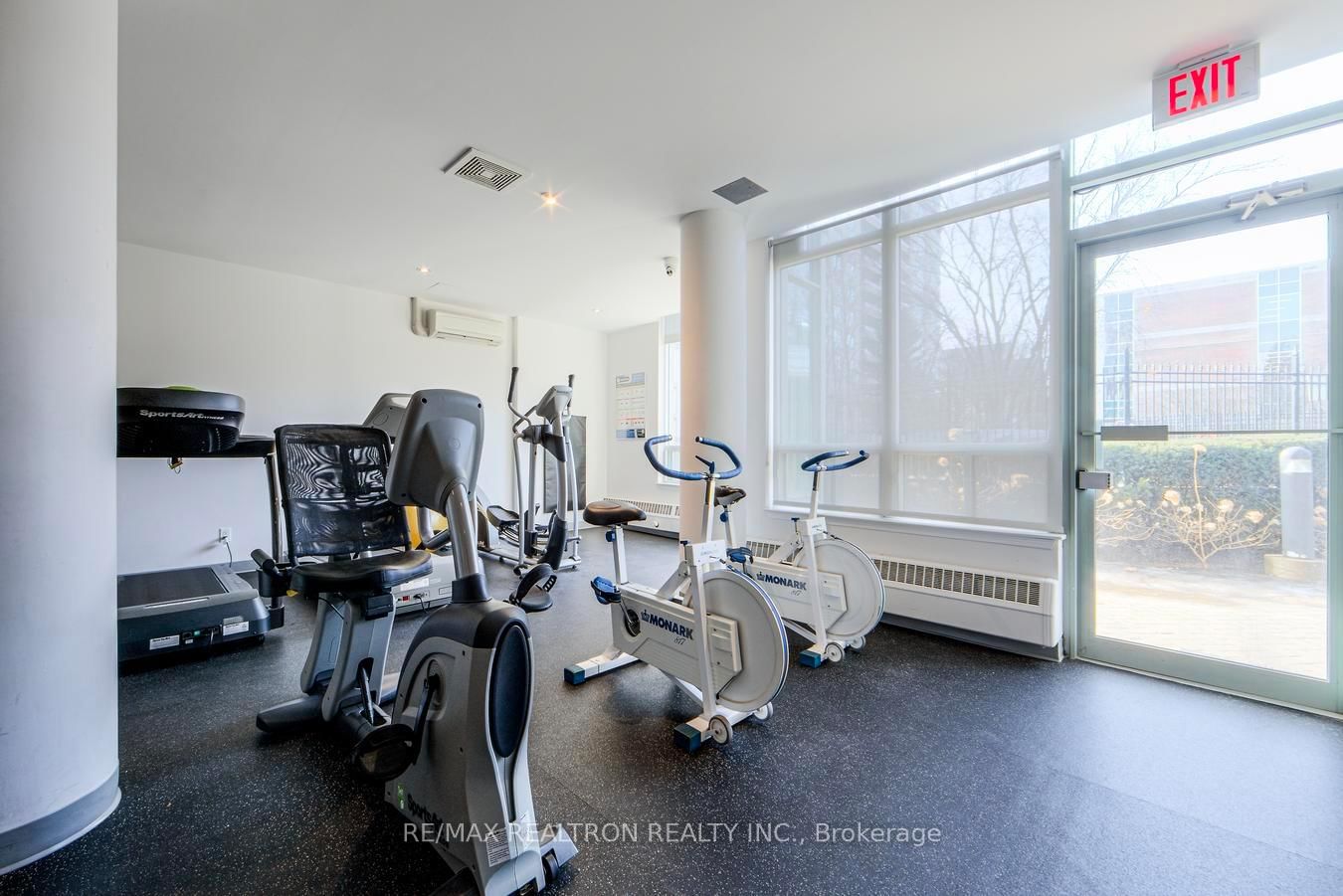 2 Covington Road, Unit 708 - Photo 33