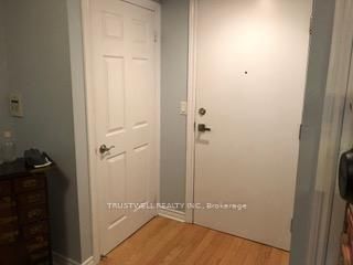 250 Wellington Street W, Unit 729 - Photo 10