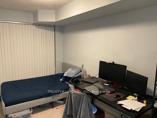 250 Wellington Street W, Unit 729 - Photo 14