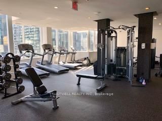 250 Wellington Street W, Unit 729 - Photo 9