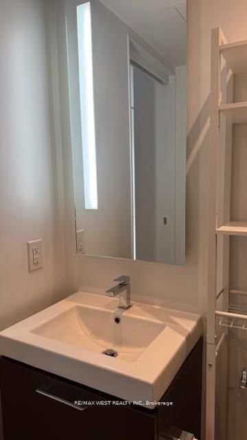 629 King Street, Unit 1025 - Photo 10