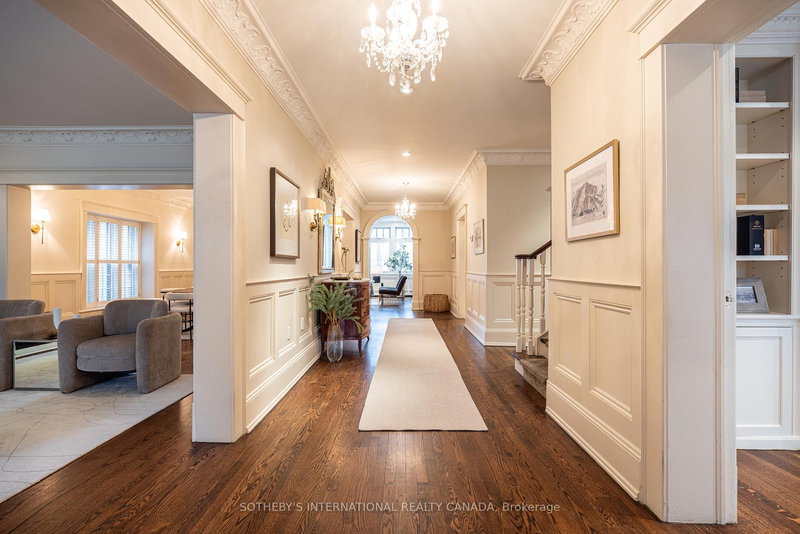 254 Russell Hill Rd, Toronto, M4V 2T2 | Image 2