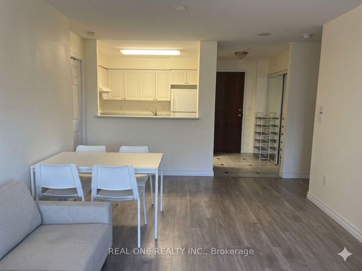 8 Pemberton Avenue, Unit Uph06 - Photo 11