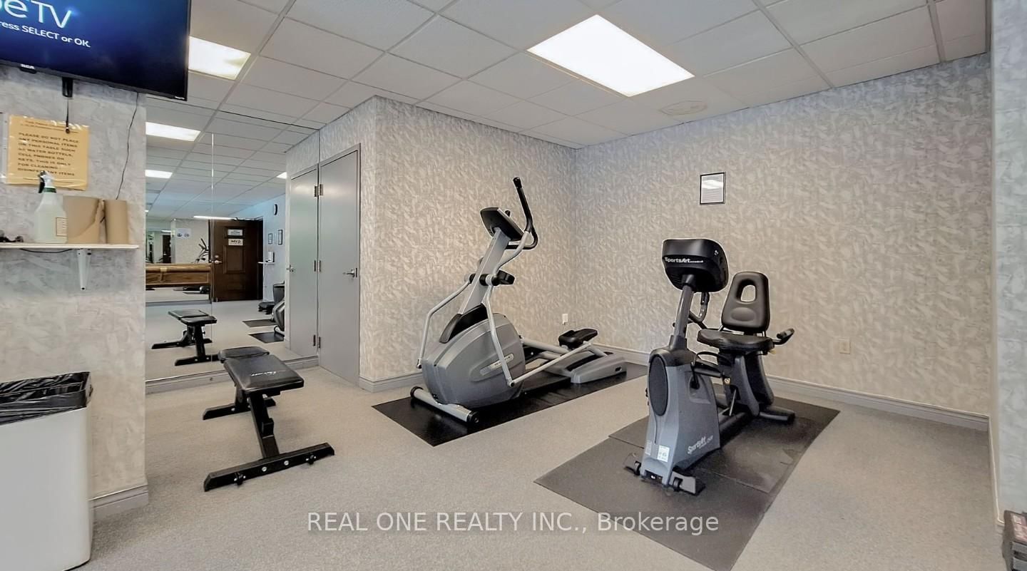 8 Pemberton Avenue, Unit Uph06 - Photo 16