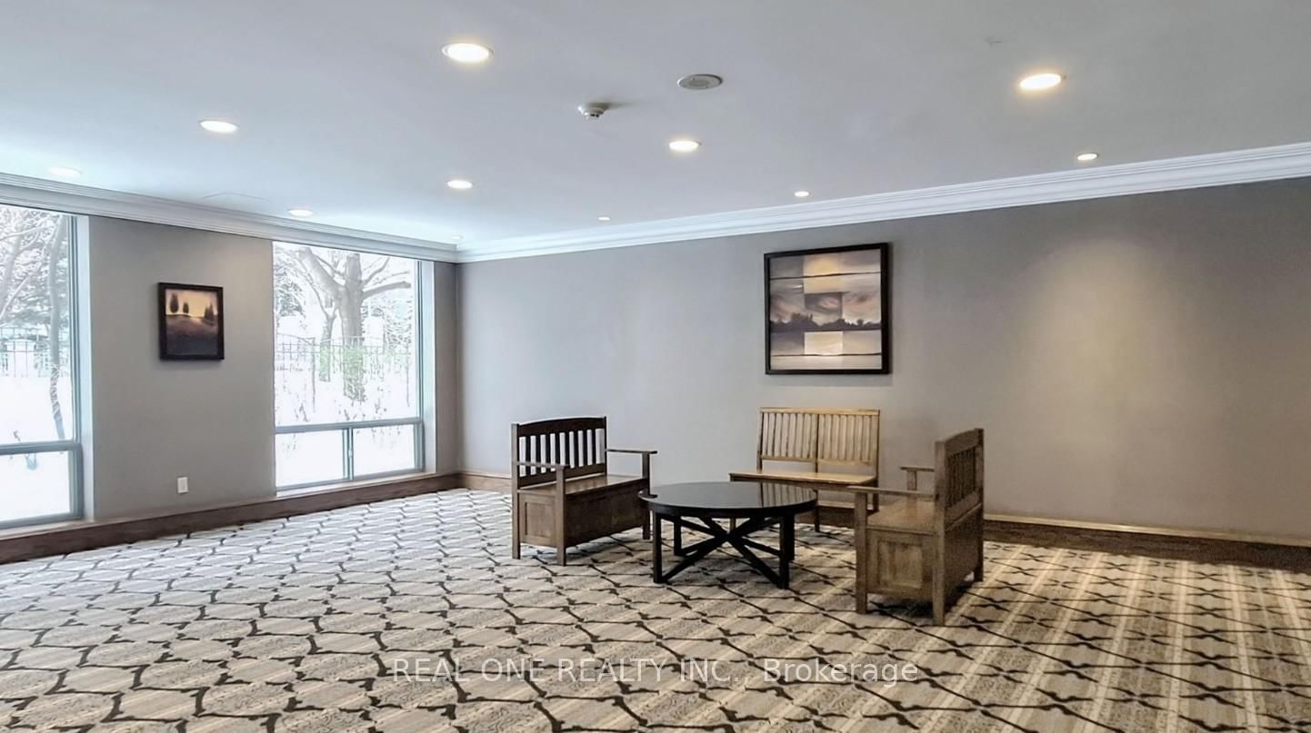 8 Pemberton Avenue, Unit Uph06 - Photo 17