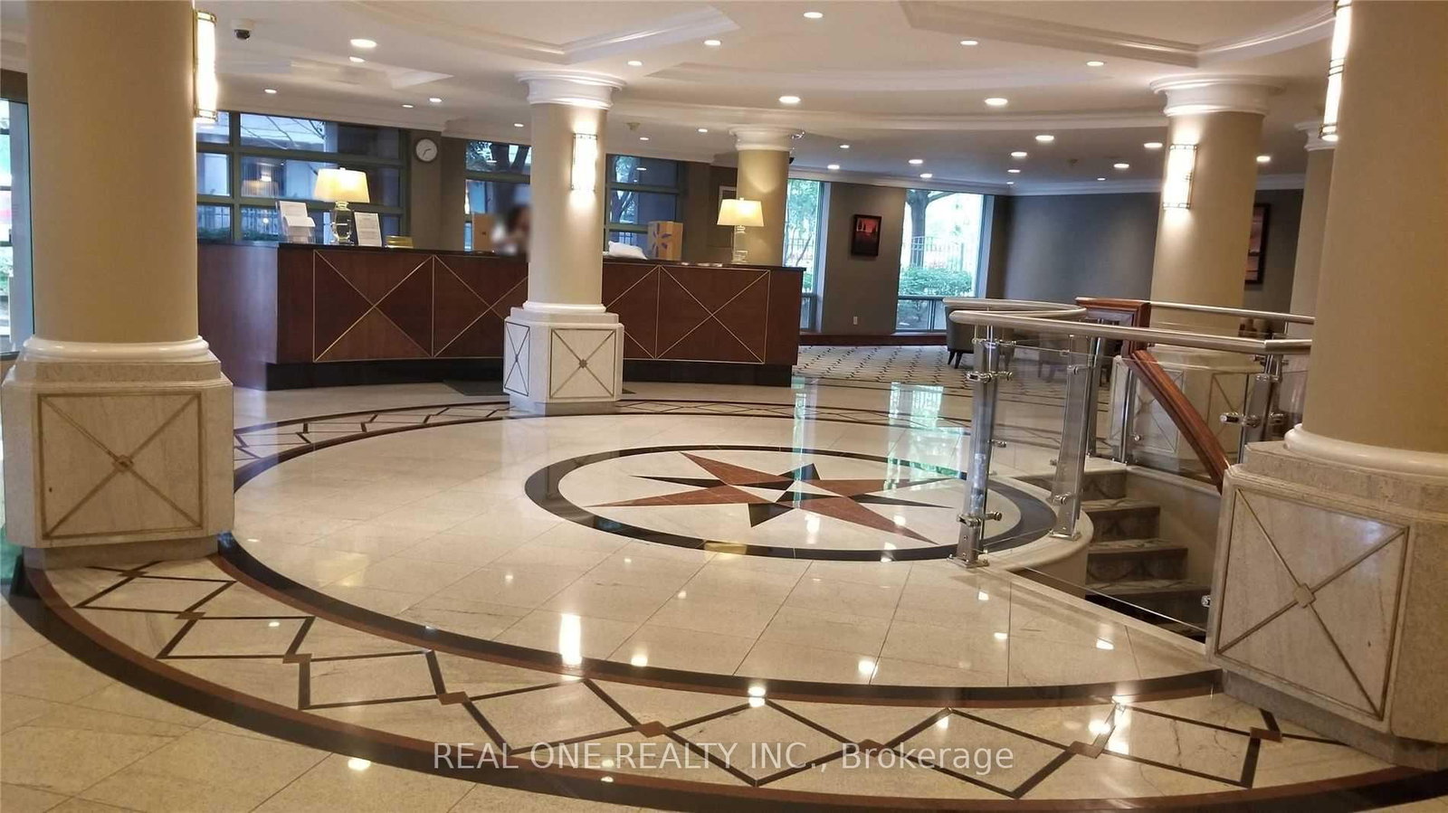 8 Pemberton Avenue, Unit Uph06 - Photo 5