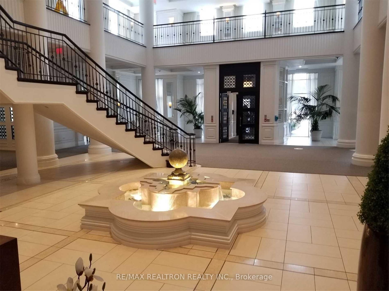 15 Greenview Avenue, Unit 1310 - Photo 26