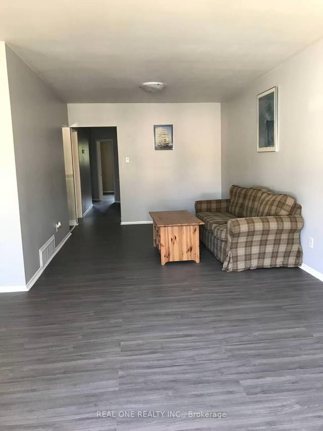 53 Cairnside Crescent