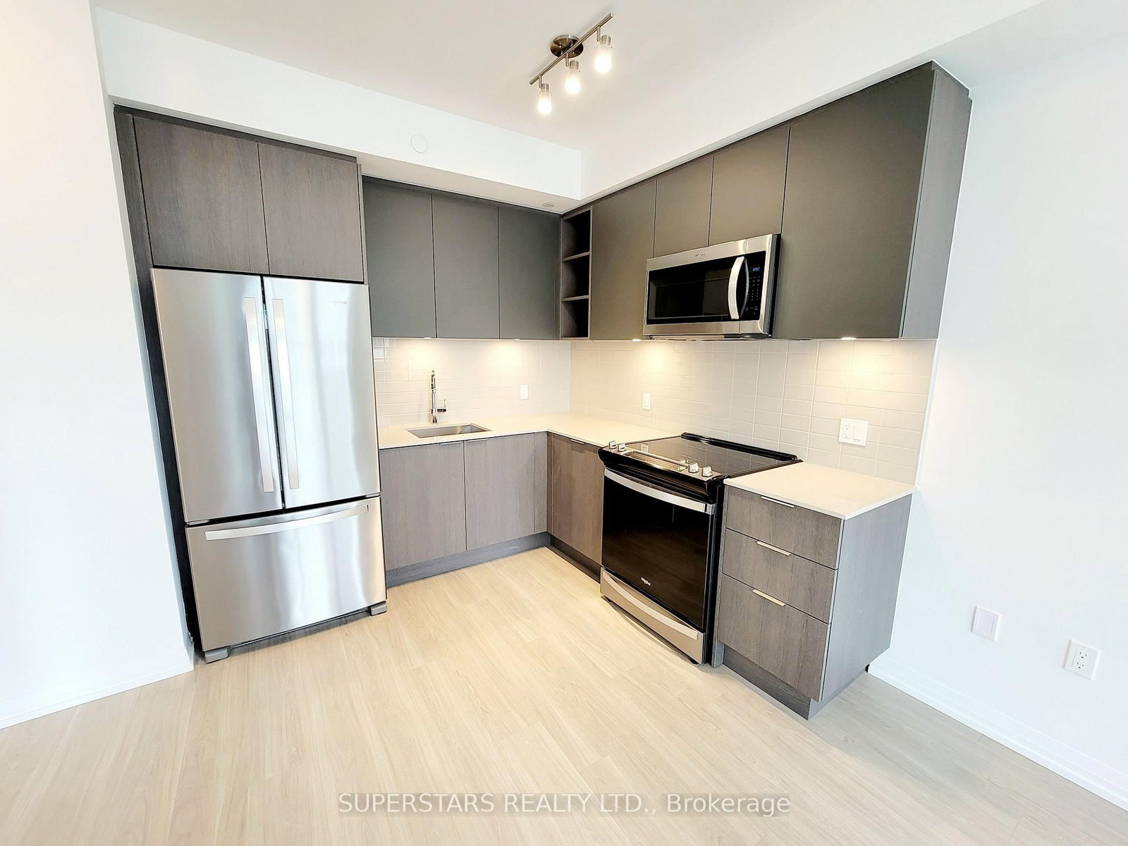 50 Dunfield Avenue, Unit 1215 - Photo 8