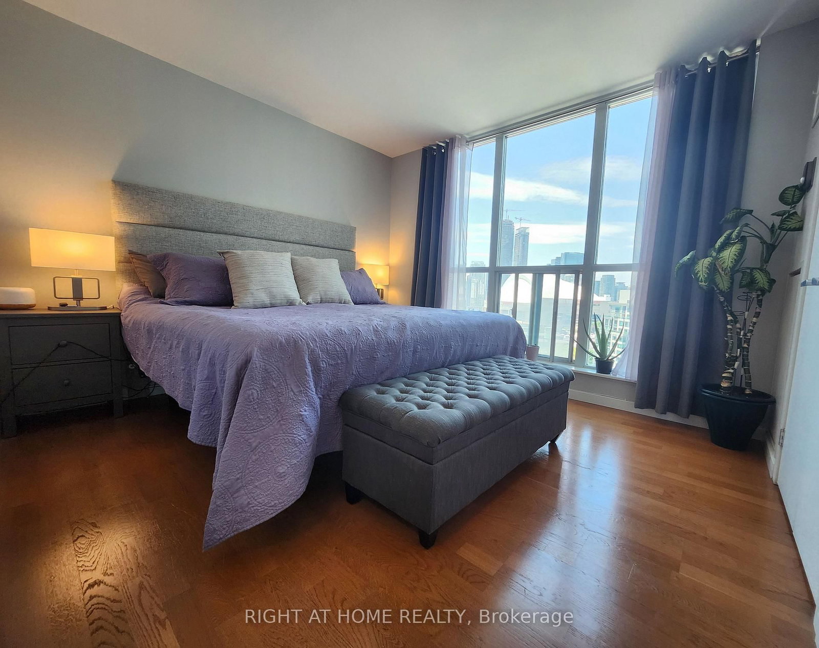 8 York Street, Unit 1912 - Photo 14