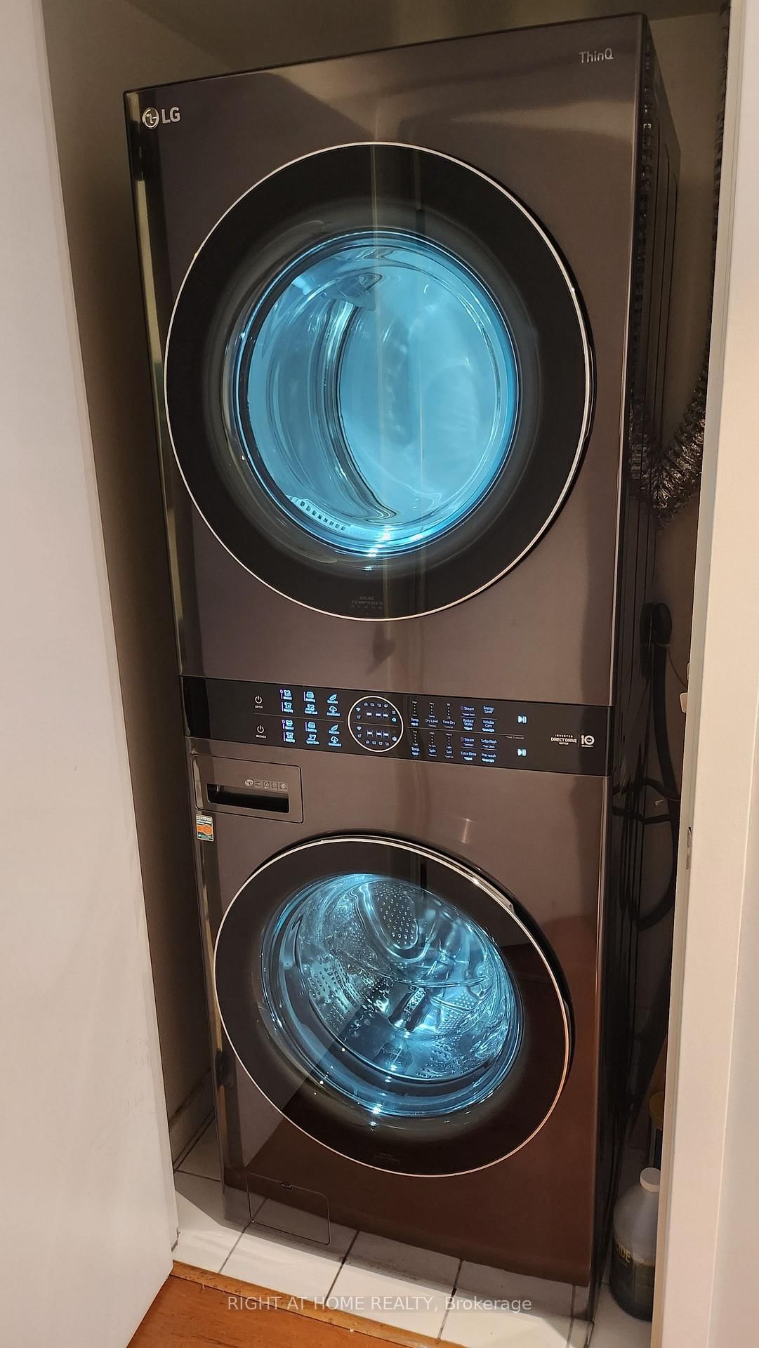 Condo for sale at 1912-8 York Street, Toronto, Ontario, M5J 2Y2 - Waterfront Communities C1 - MLS: C13004738