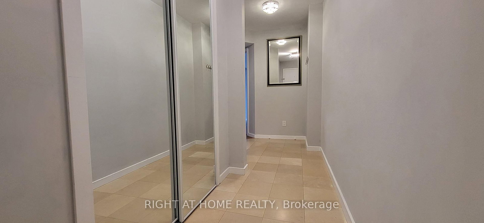 8 York Street, Unit 1912 - Photo 30