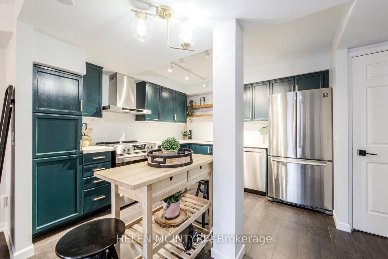 955 Millwood Road, Unit 222 - Photo 14