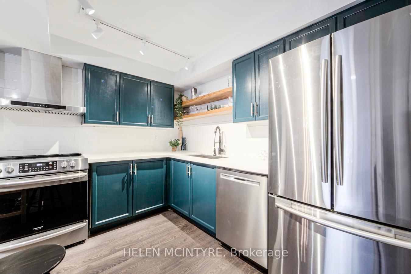 955 Millwood Road, Unit 222 - Photo 16