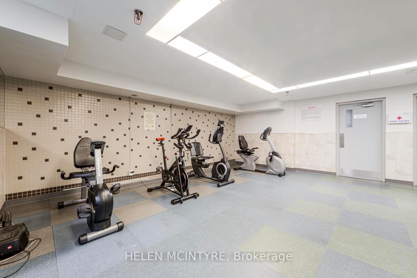 955 Millwood Road, Unit 222 - Photo 32