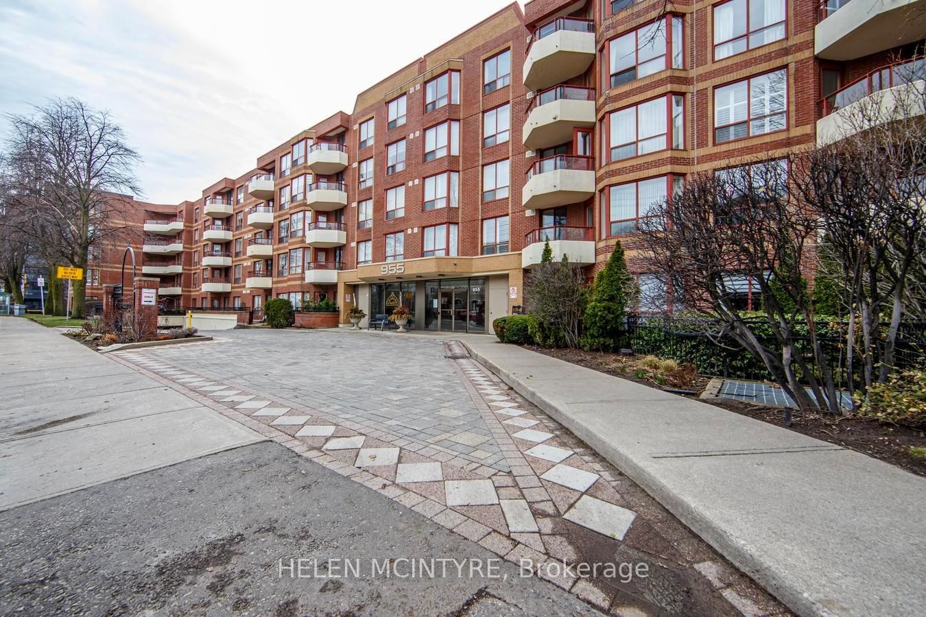 955 Millwood Road, Unit 222 - Photo 39