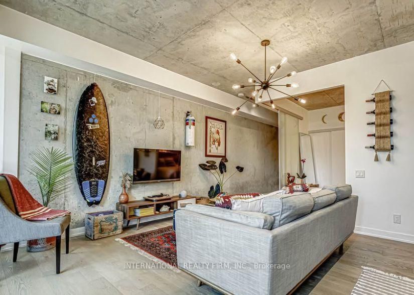 318 King Street E, Unit 301 - Photo 2