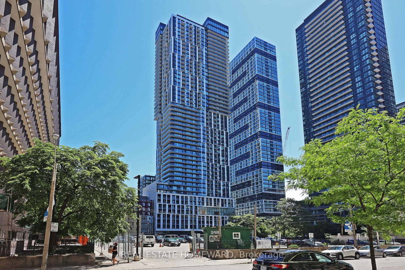 251 Jarvis St #2006, Toronto, Ontario