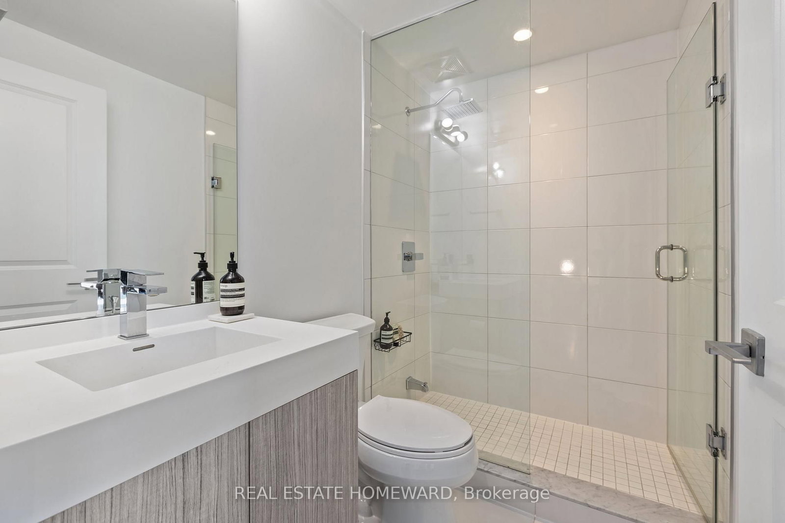 251 Jarvis Street, Unit 2006 - Photo 15