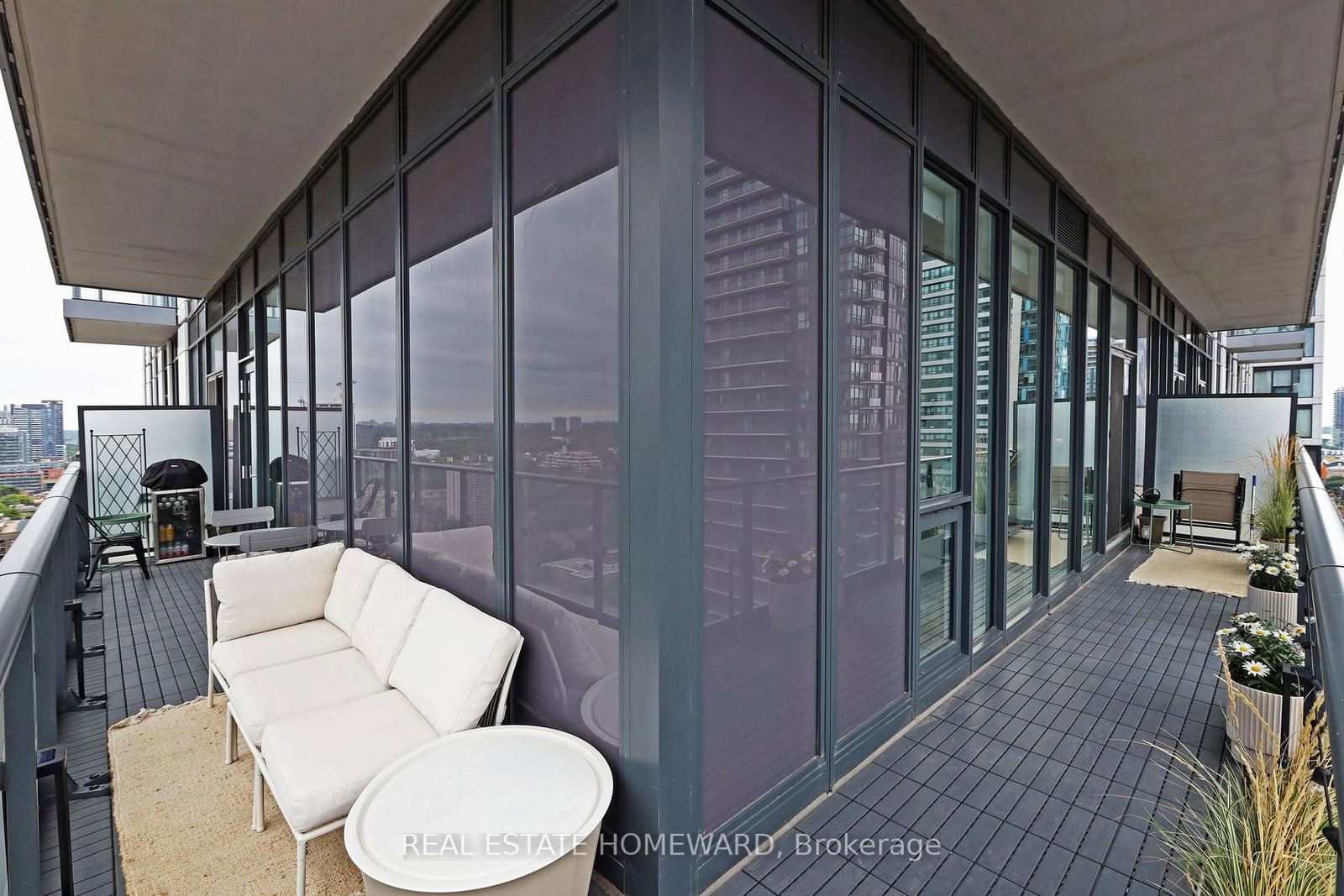 251 Jarvis Street, Unit 2006 - Photo 21